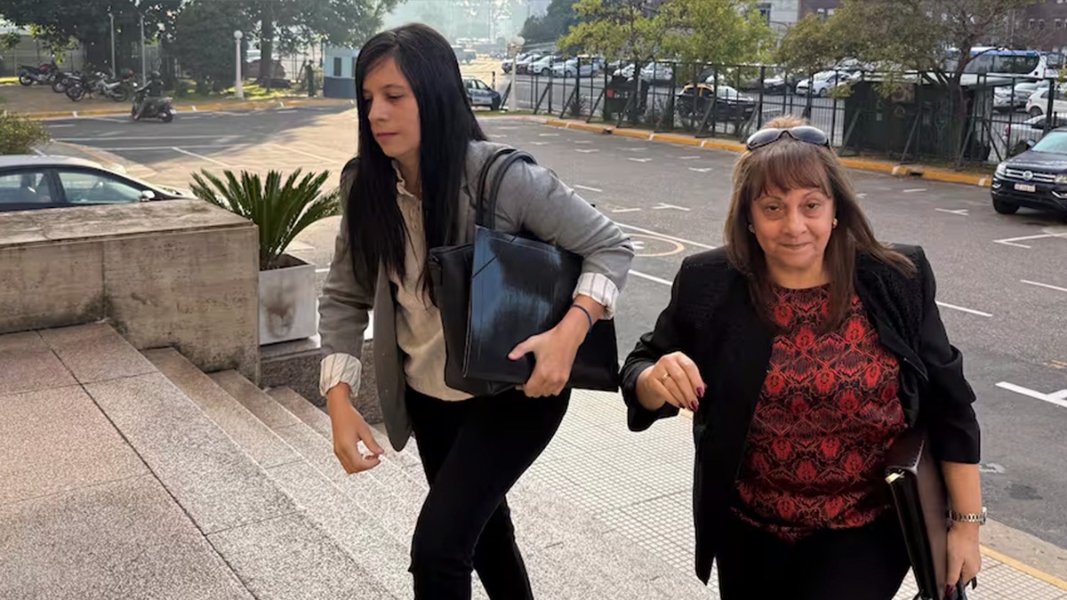 Las prestamistas de Adorni declararon en Comodoro Py y afirmaron que aún les debe u$s70.000