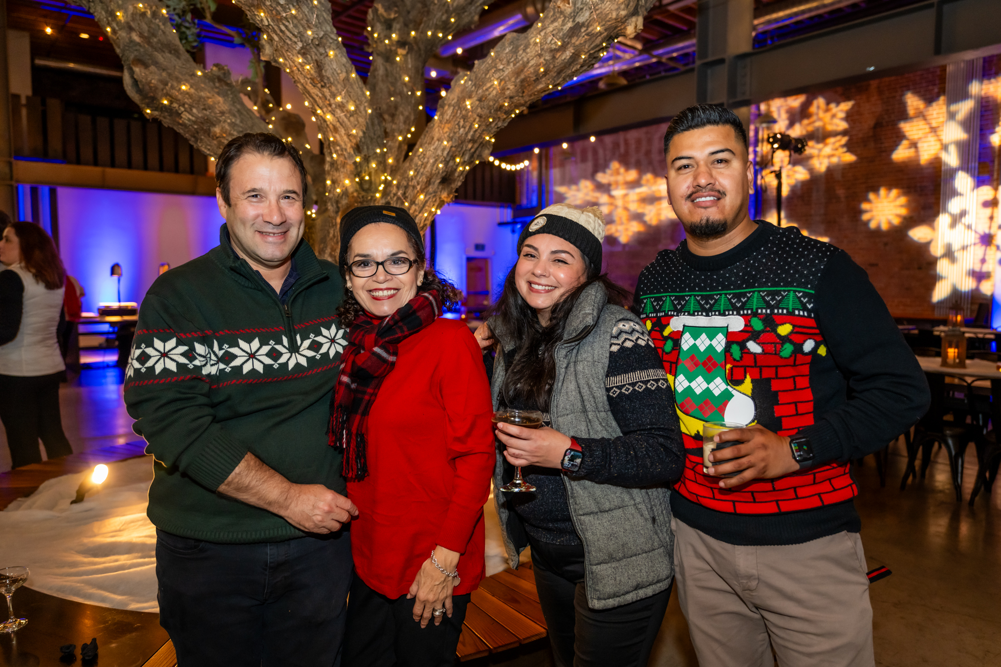 PeopleConnect-HolidayParty2023-AtlasMedia 0133