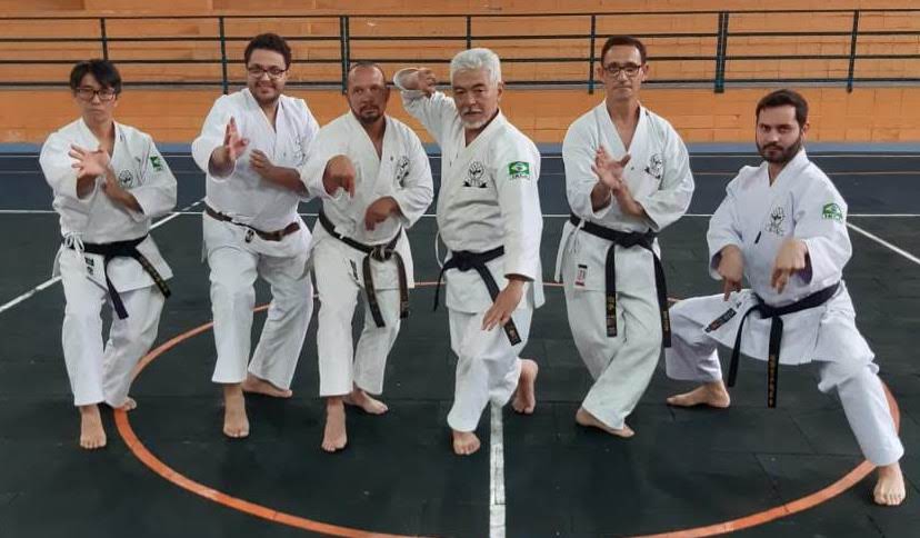 Treinamento com Renshi Shihan Luiz Kotsubo