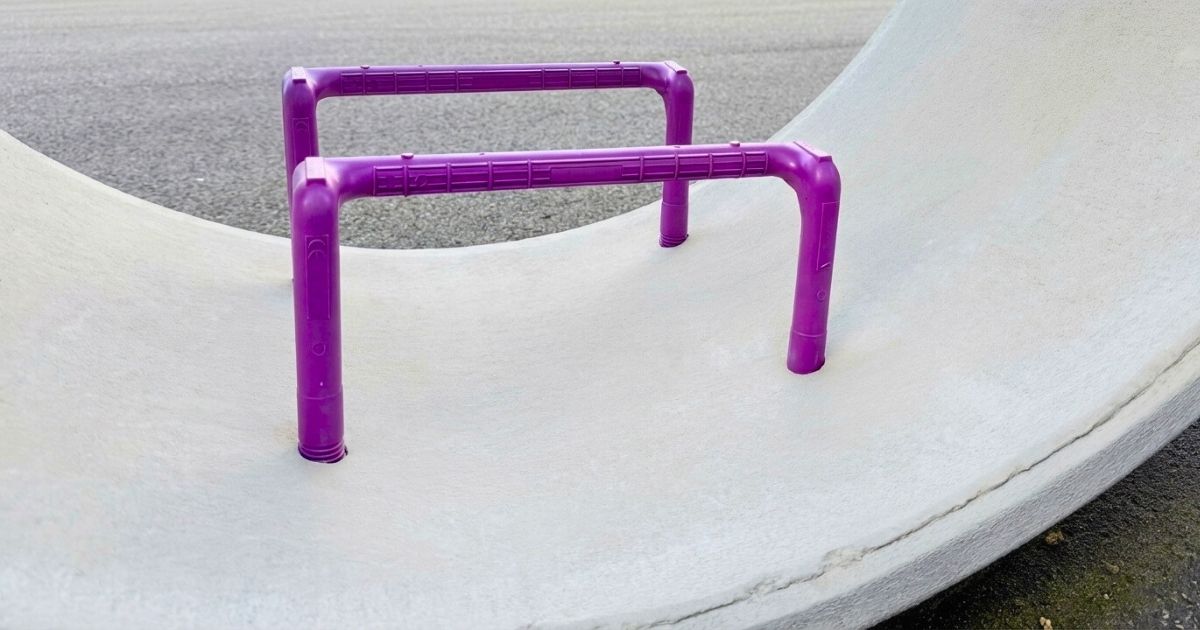 DIN 19555 for manhole steps header