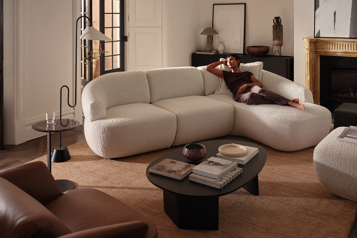 250404_KING_AURA_RANGE_2_1_AURA_CHAISE_RH_PACKAGE_0542_2.jpg