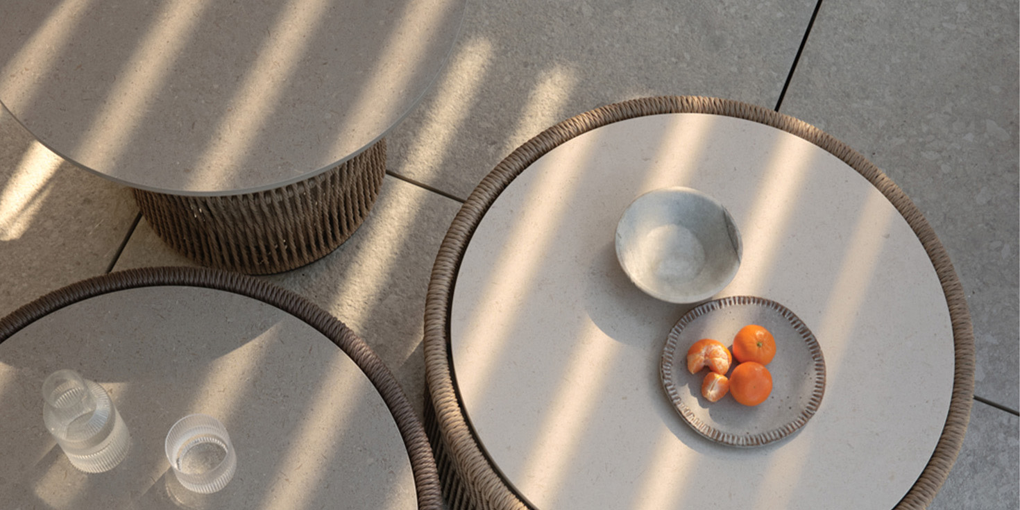 Outdoor Coffee and Side Tables