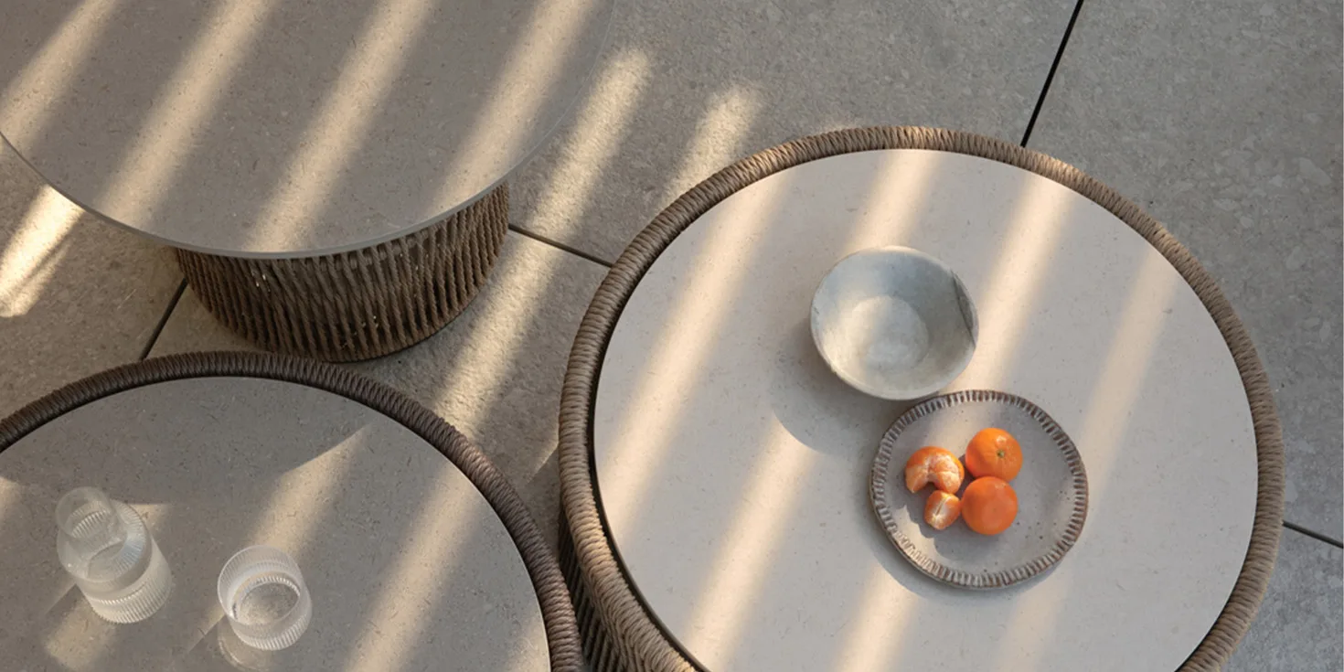 Outdoor Coffee and Side Tables