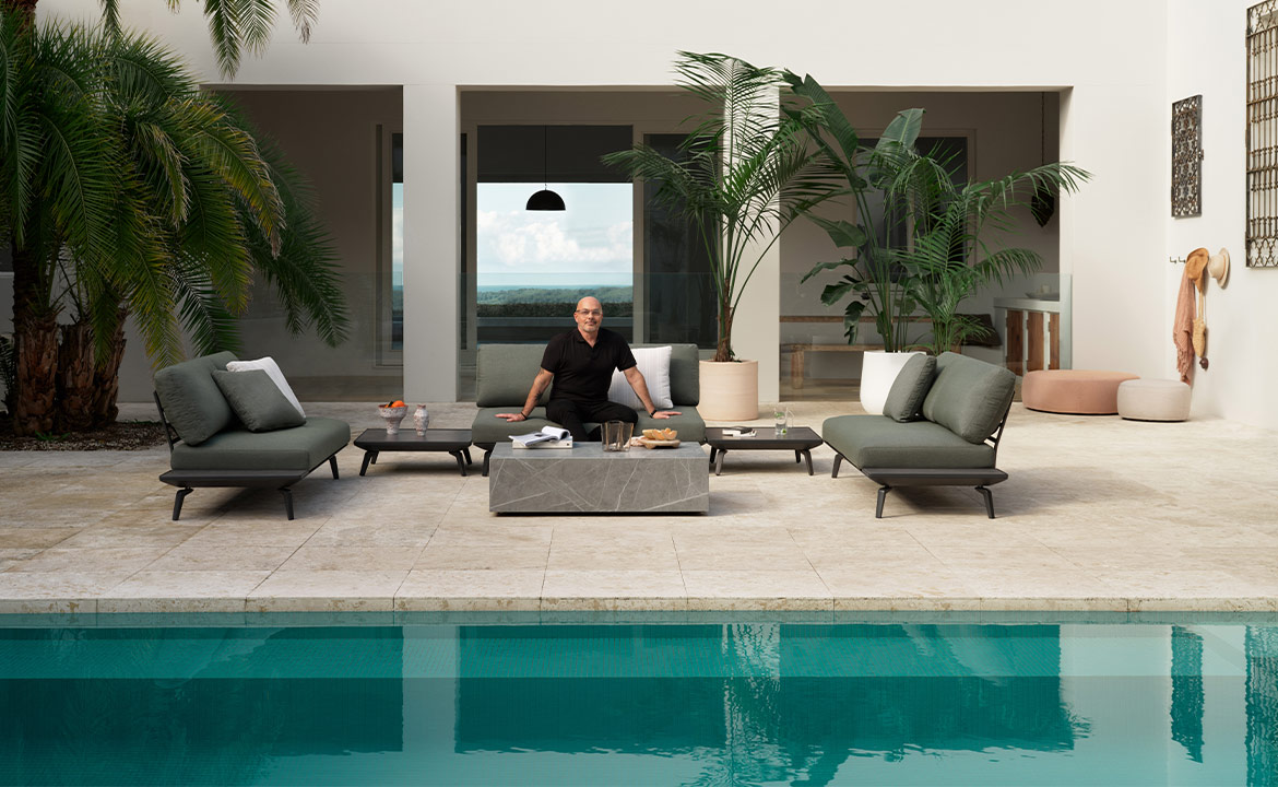 Neale Whitaker on the art of the outdoor room - Featured Image