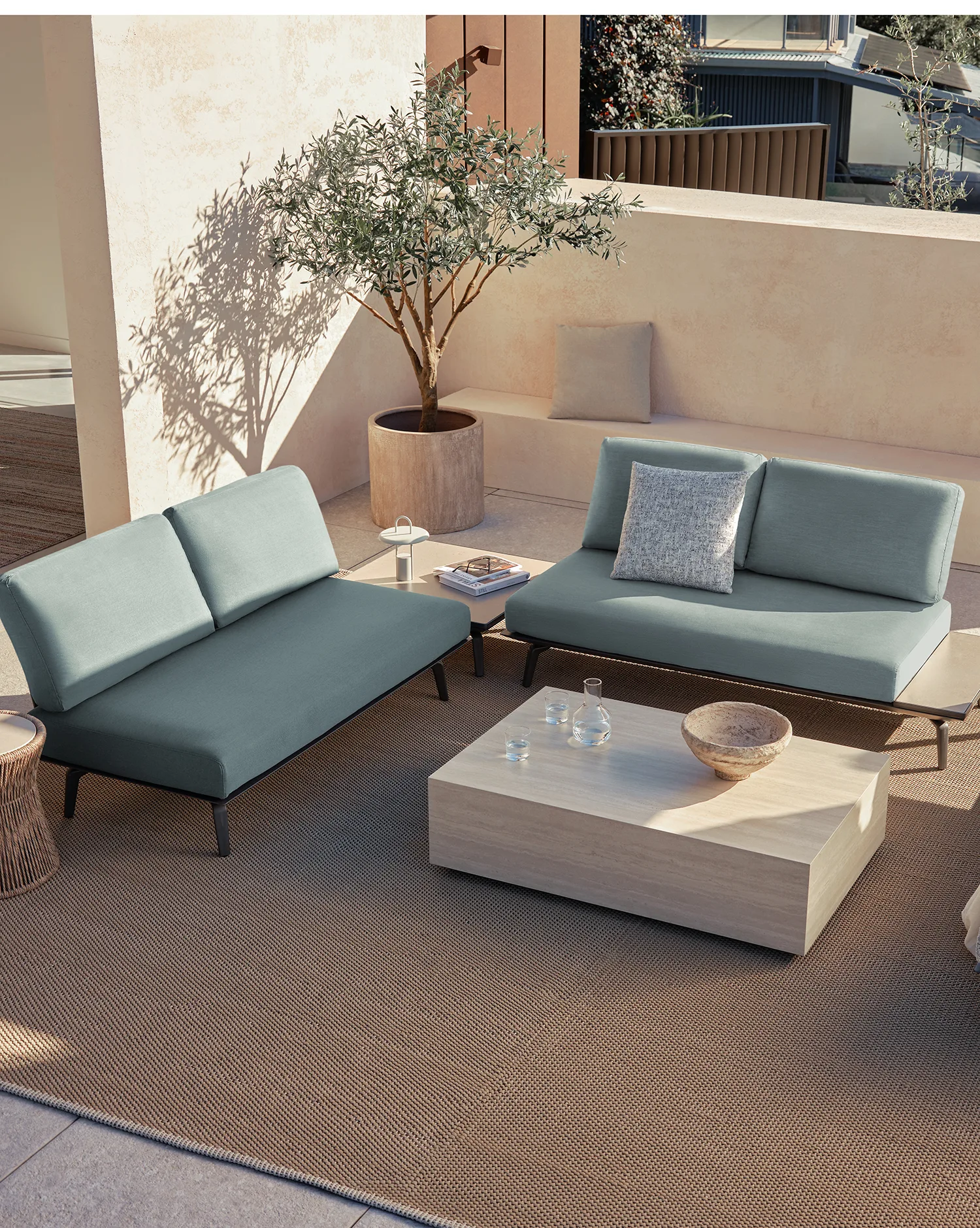 Outdoor Coffee and Side Tables