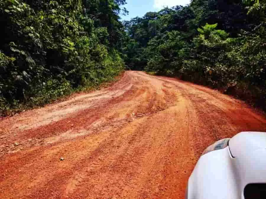 chutes-voltaire-guyane-acces-piste