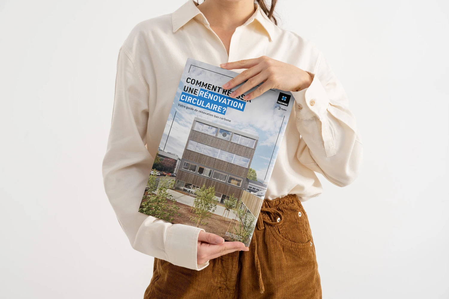 un guide complet couvrant tous les aspects de la rénovation circulaire.  