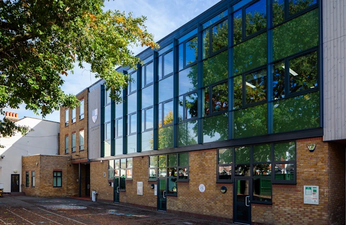 Palmers Green High School, London