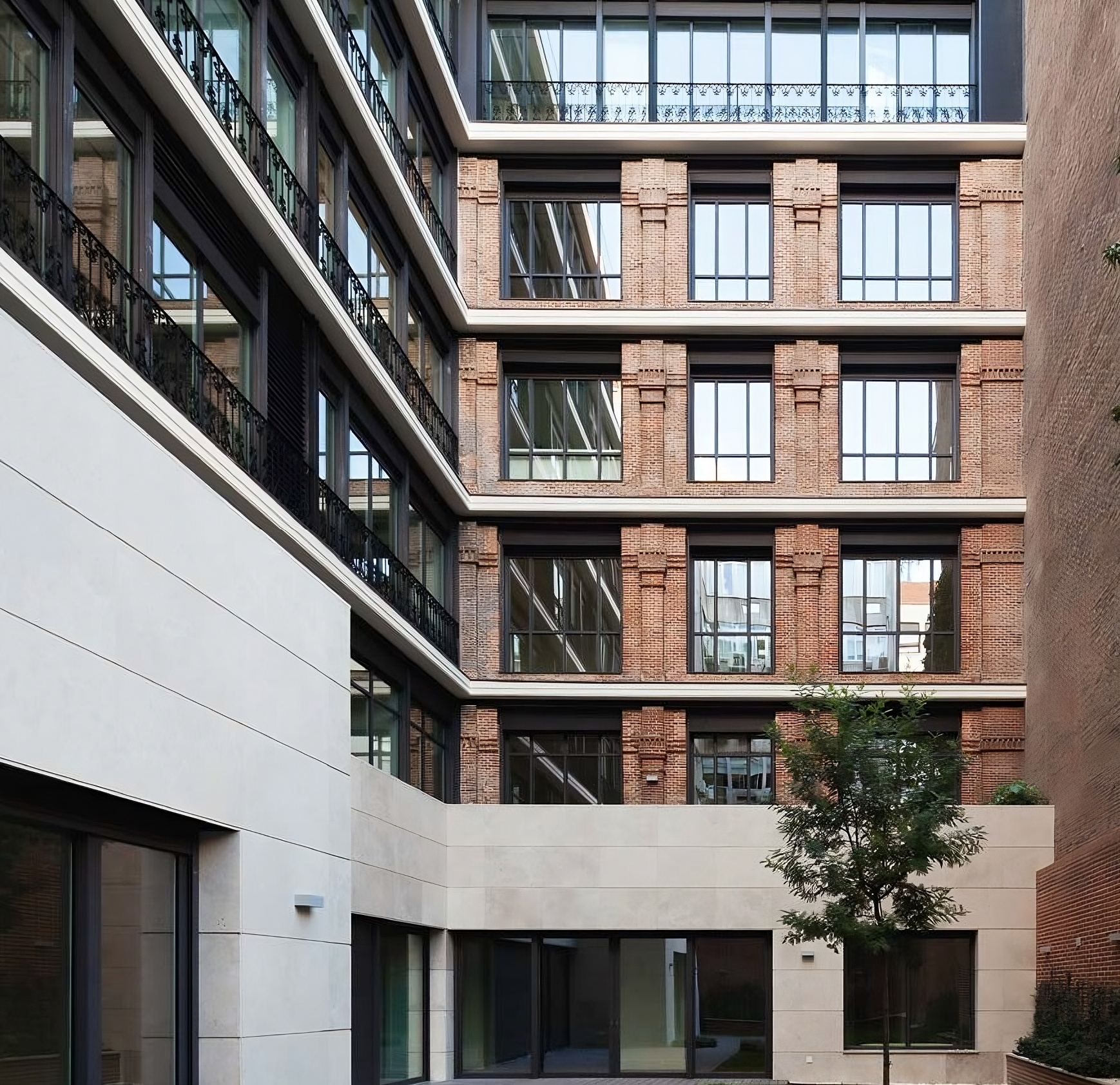 UNICITY HI — Hoja oculta