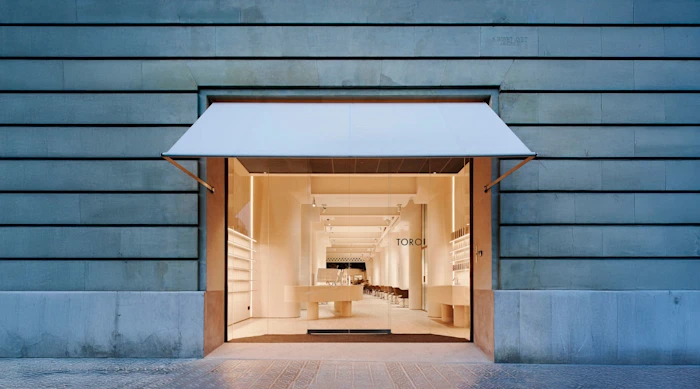 Ganador Rehabilitar - Palmarés 2021 - Peluquería Toro Pau Casals. Barcelona