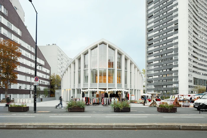La Halle de Marché de Courbevoie : un projet contemporain au cœur d'un ensemble urbain dynamique