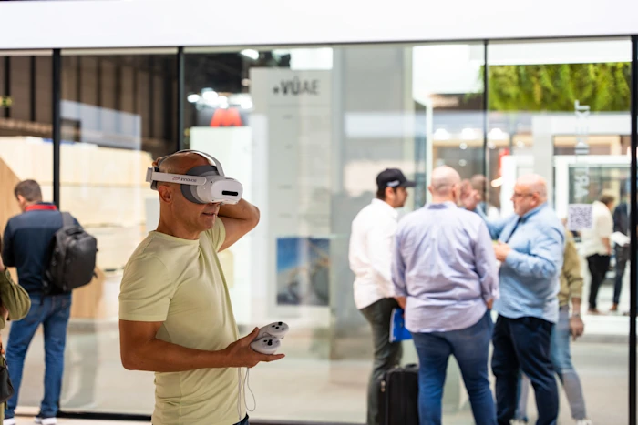 Realidad virtual y experiencias inmersivas en el stand de TECHNAL en VETECO