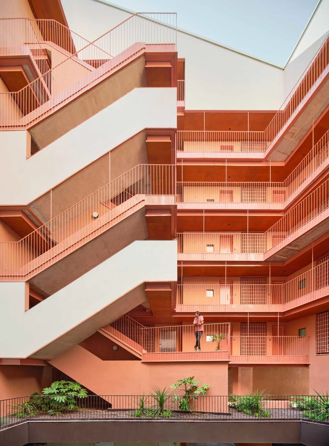 SFJ6_102 viviendas sociales en Madrid