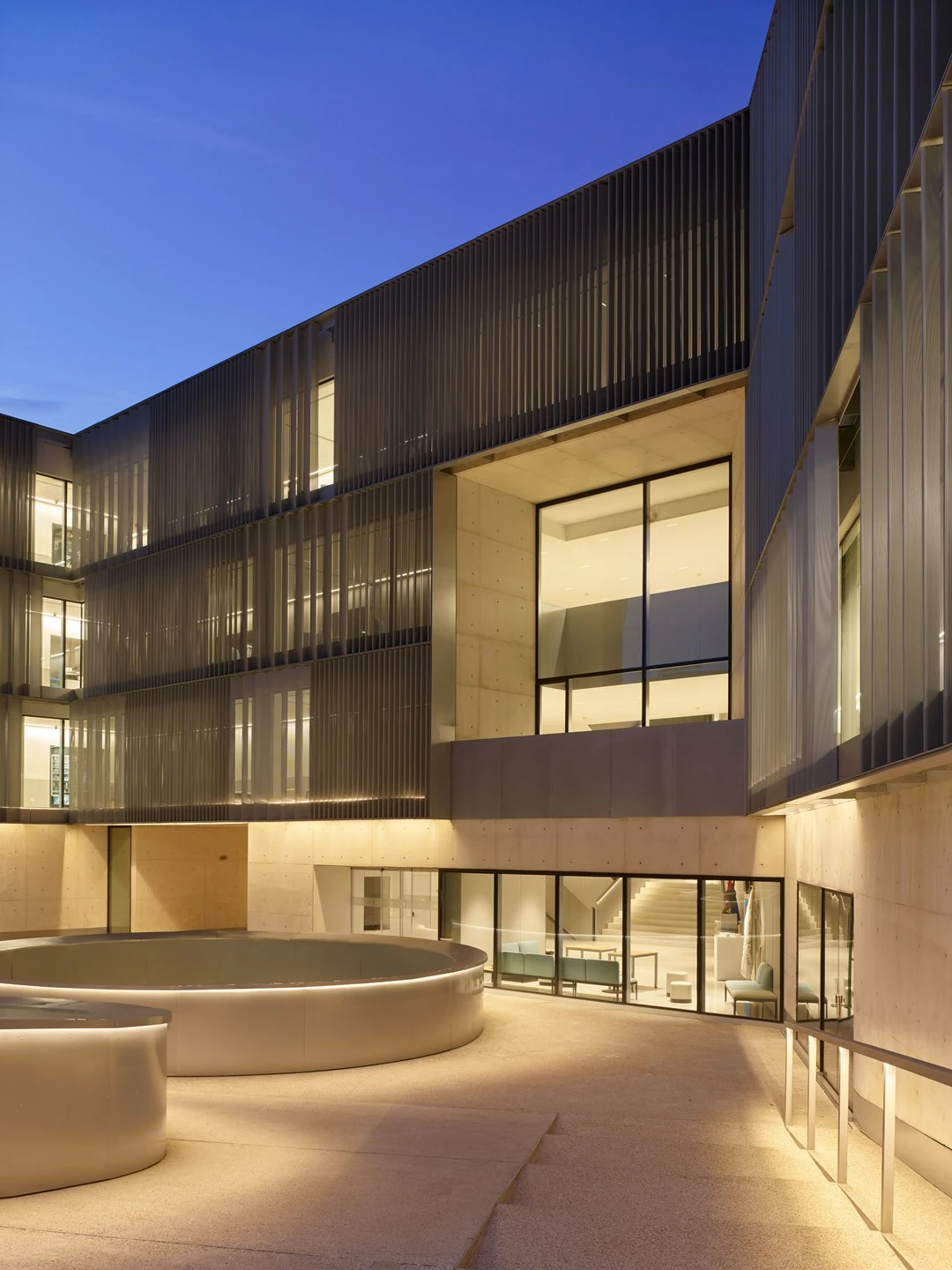 Facultad de Humanidades y Ciencias de la Comunicación