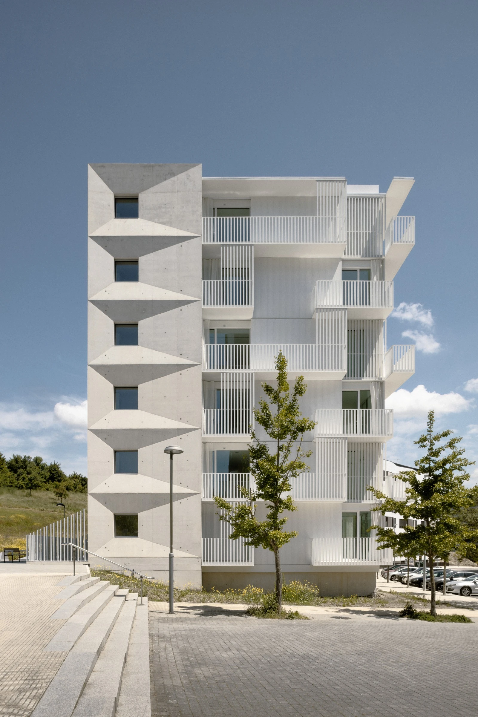 PH TECHNAL 46-viviendas-de-alquiler-social-pamplona ES 01
