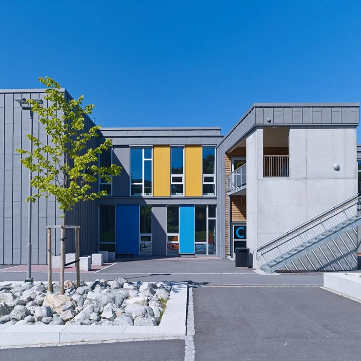 Bruhagen grundskola, Averøy