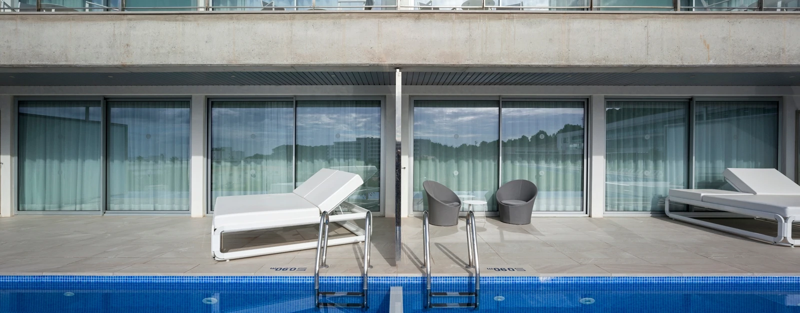 SOLEAL 55 - Correderas Aluminio - TECHNAL