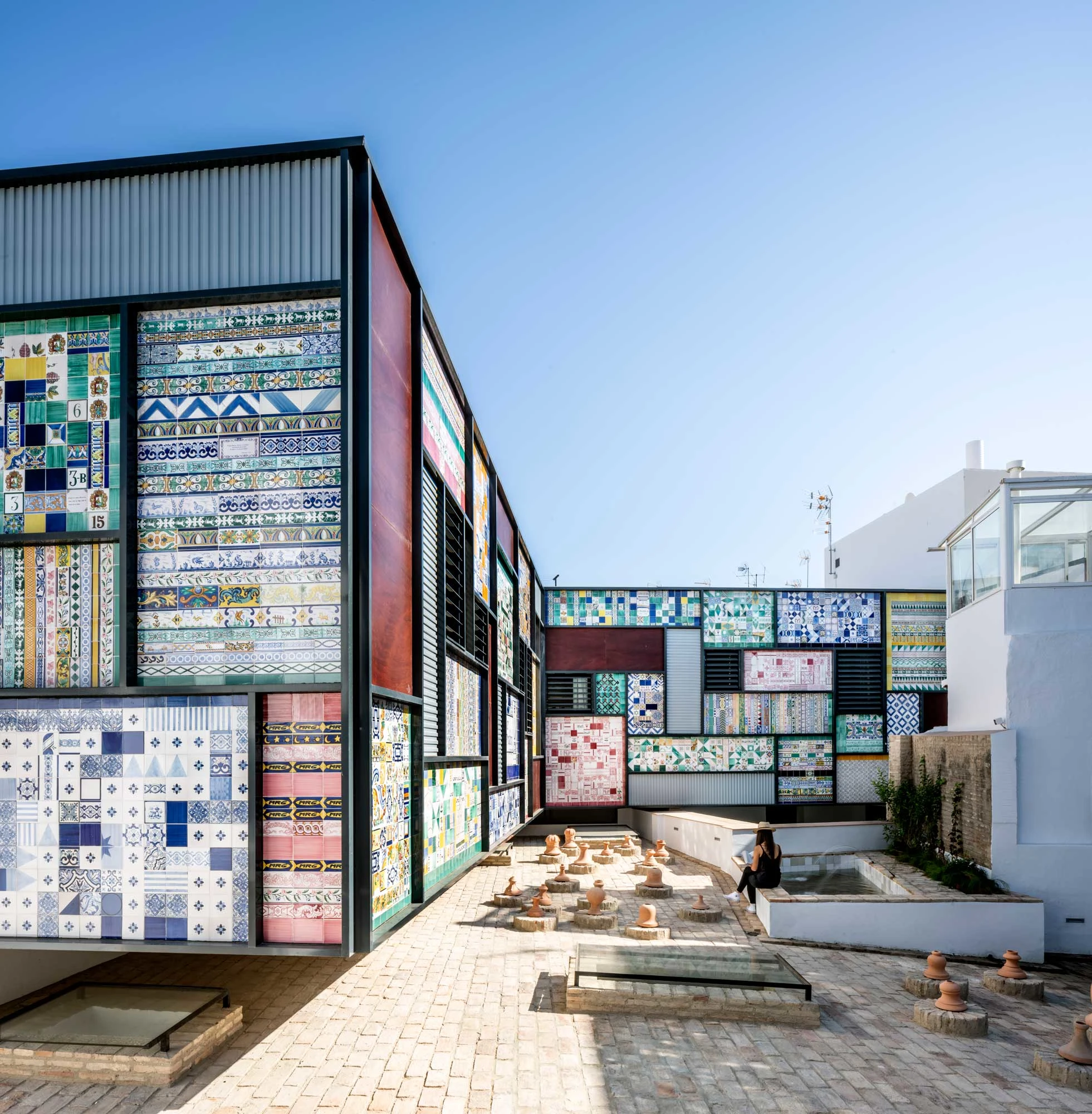 Hotel y Restaurante en el Conjunto Alfarero Montalván. Sevilla.