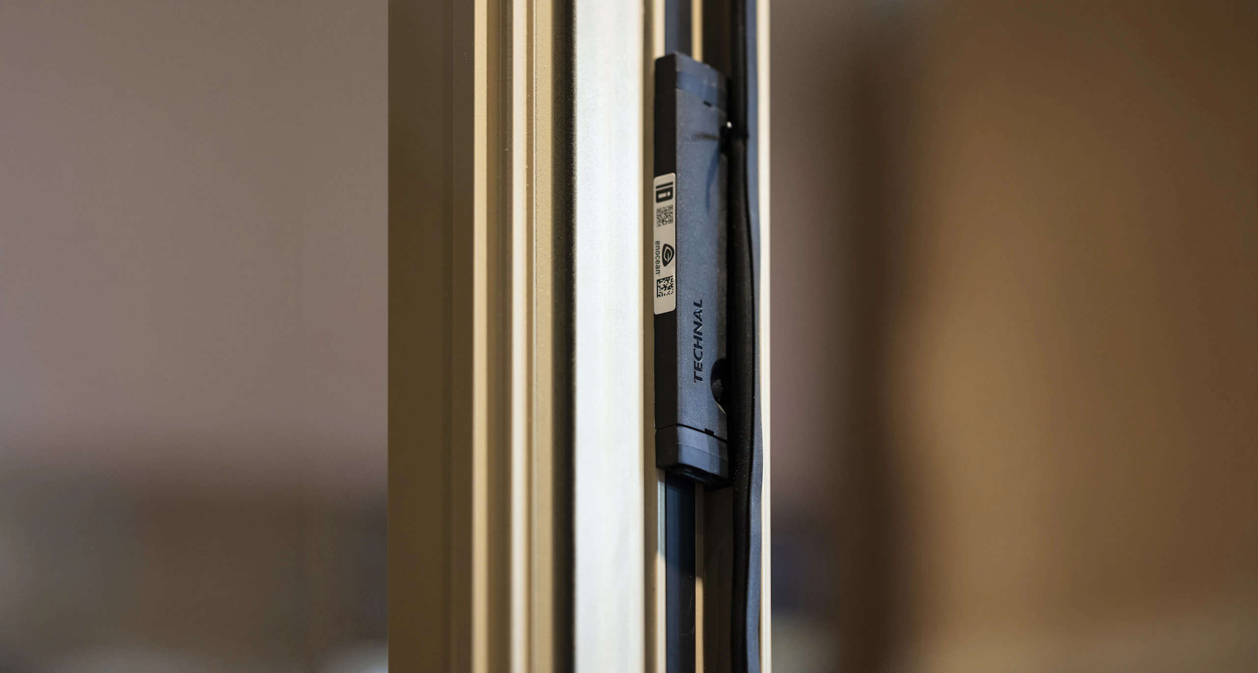 TECHNAL lanza un sensor de ventana inalámbrico: una nueva era de vida inteligente