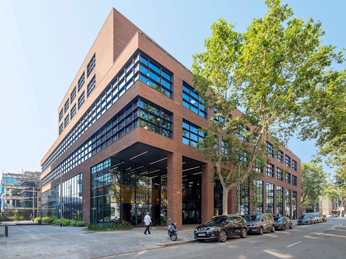Offices Buildings that revive Barcelona's Industrial Past