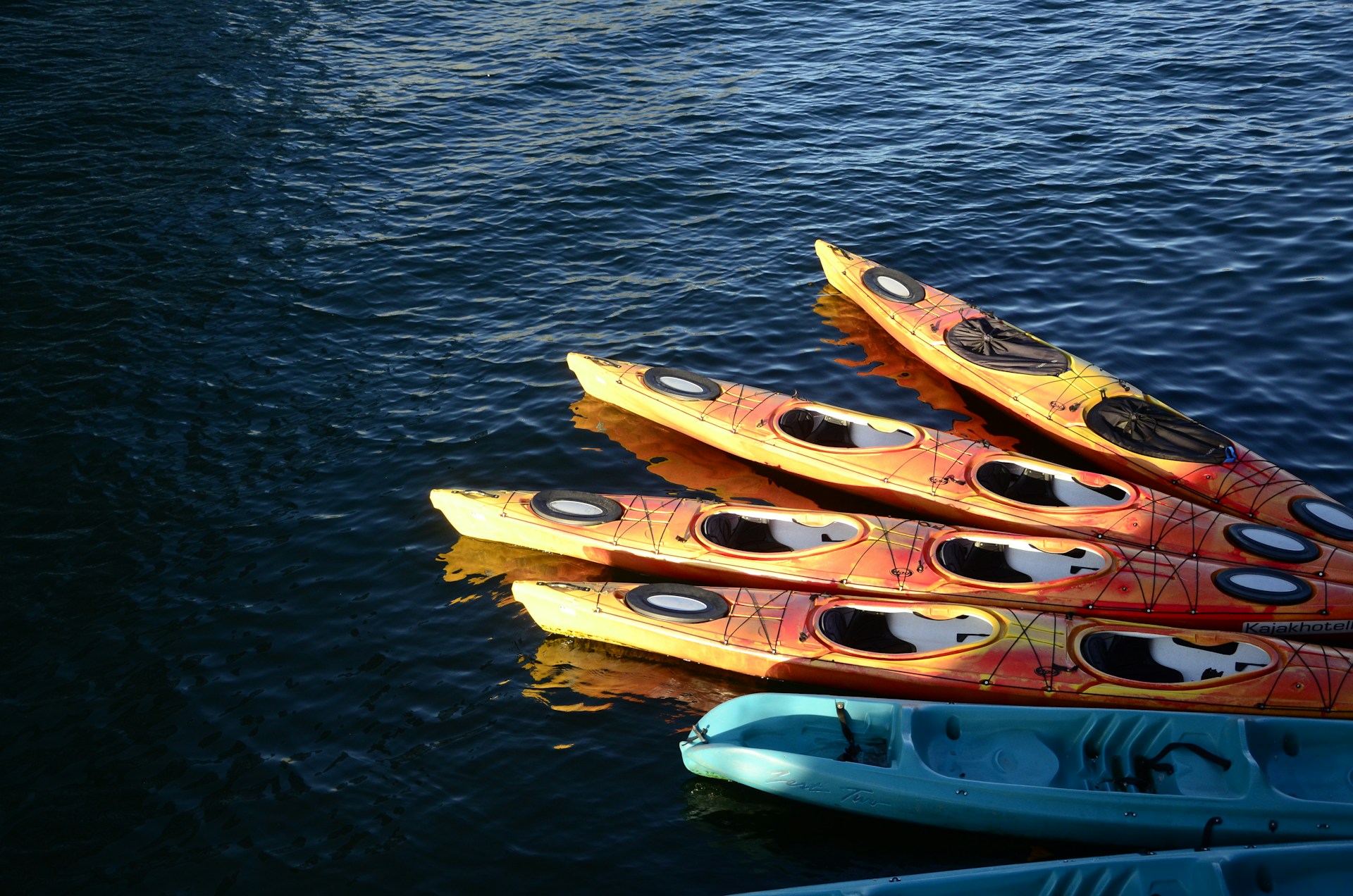 kayaks | kayaks