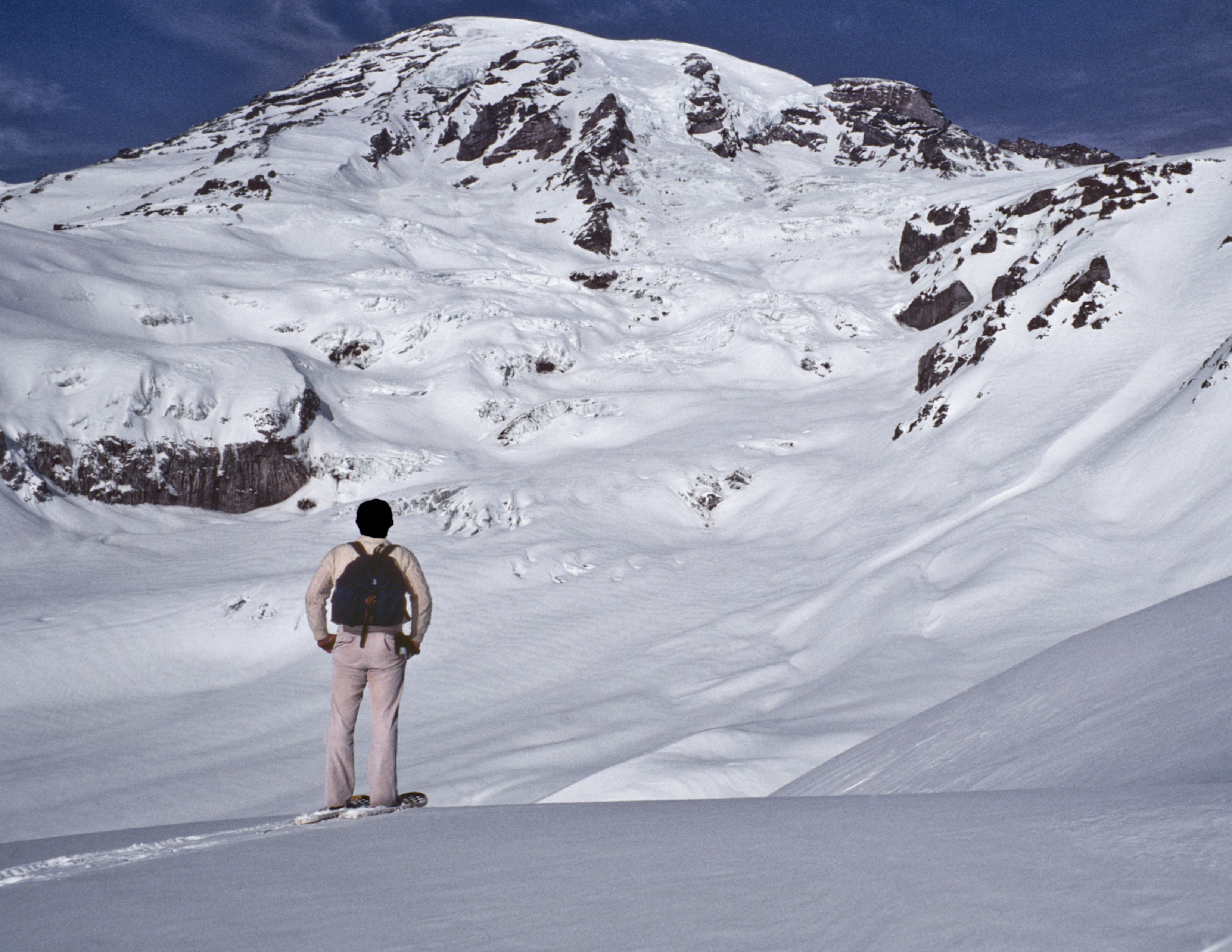 Snowshoeing Near Redmond Washington | 