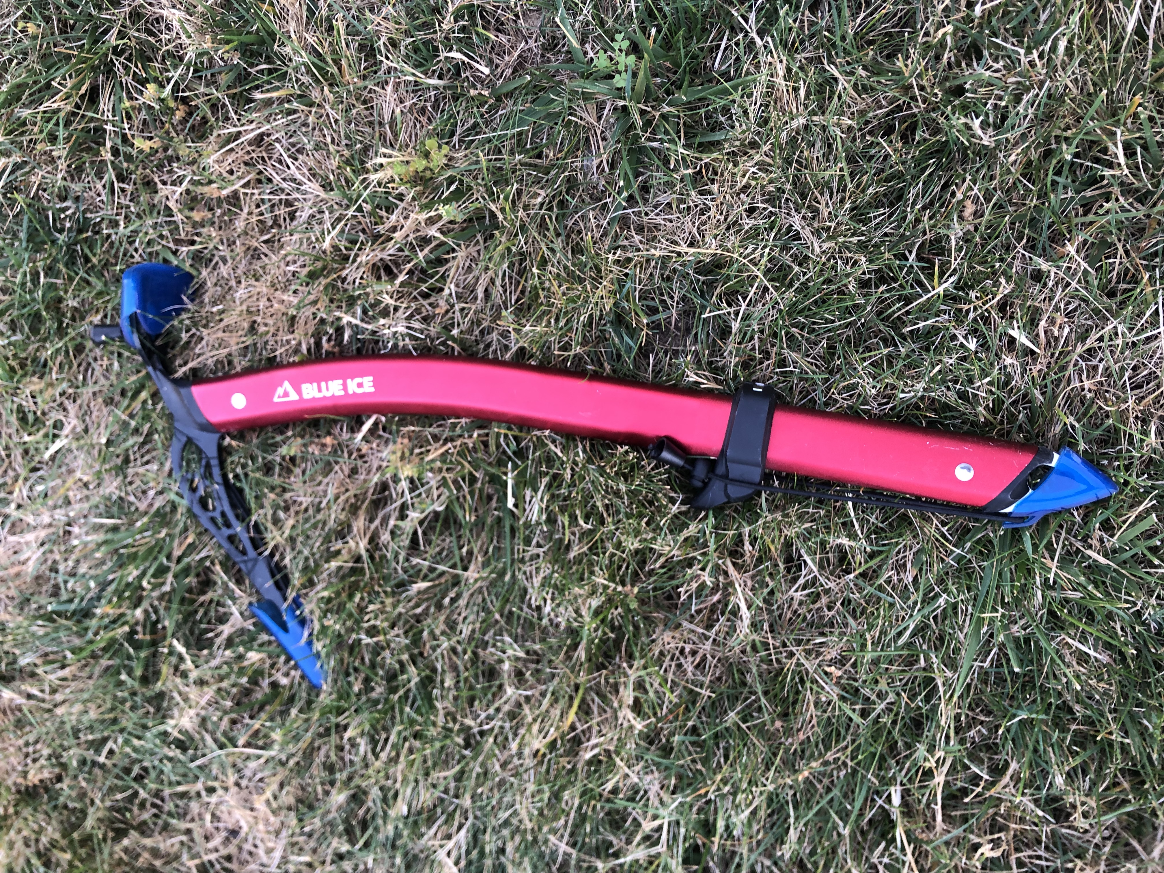 Blue Ice Bellevue Ice Axe Rental | 