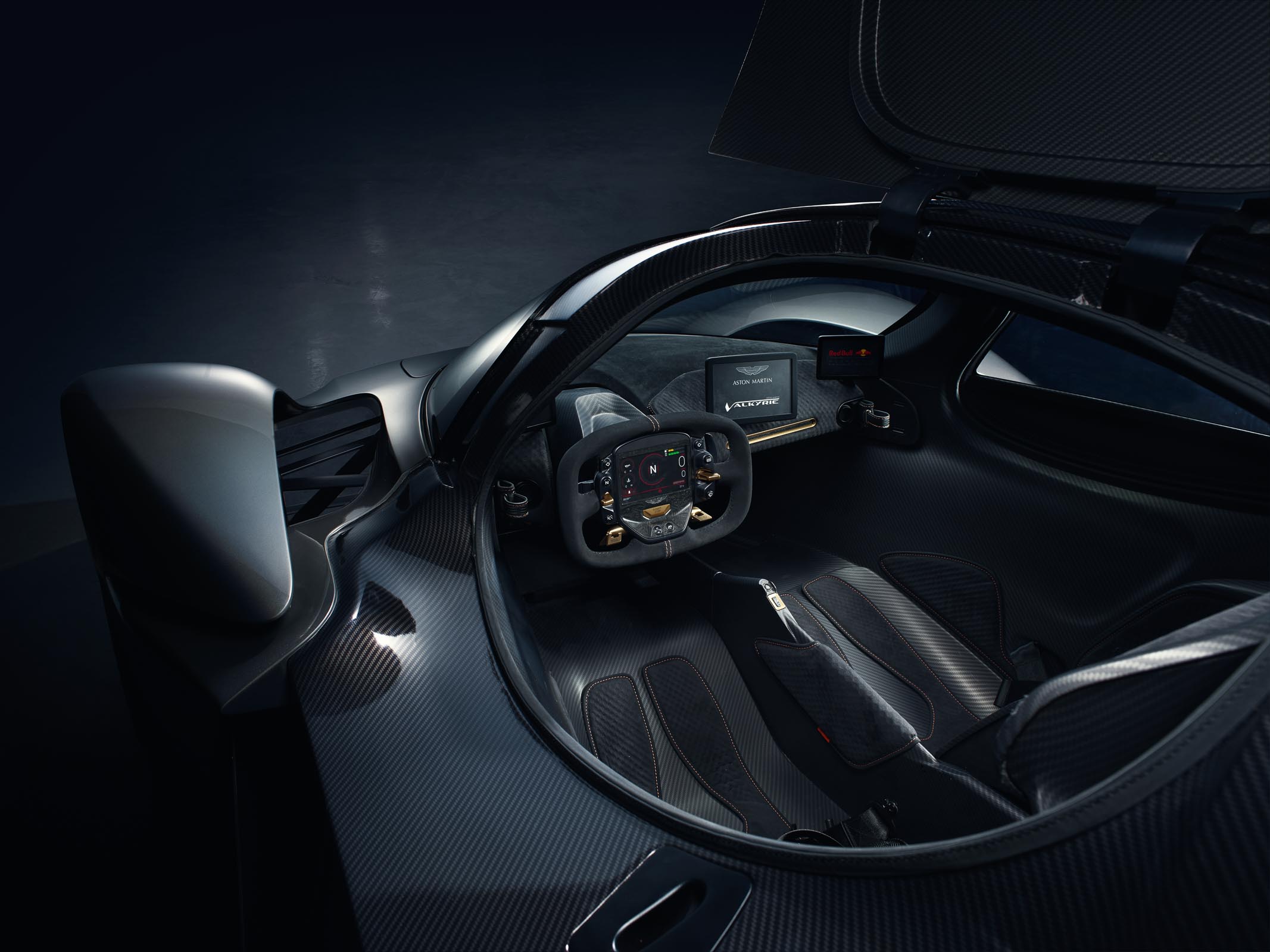 Aston Martin Valkyrie | undefined