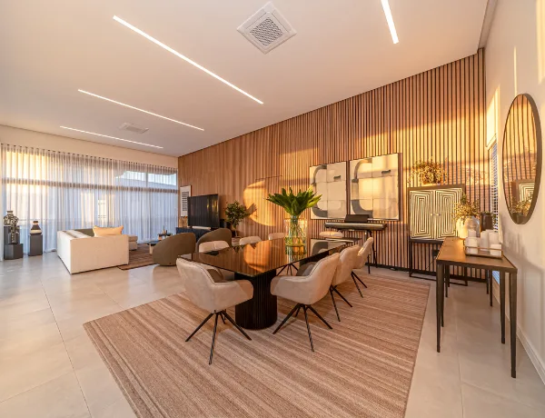 Signature-Collection-The-Emerald-Feature