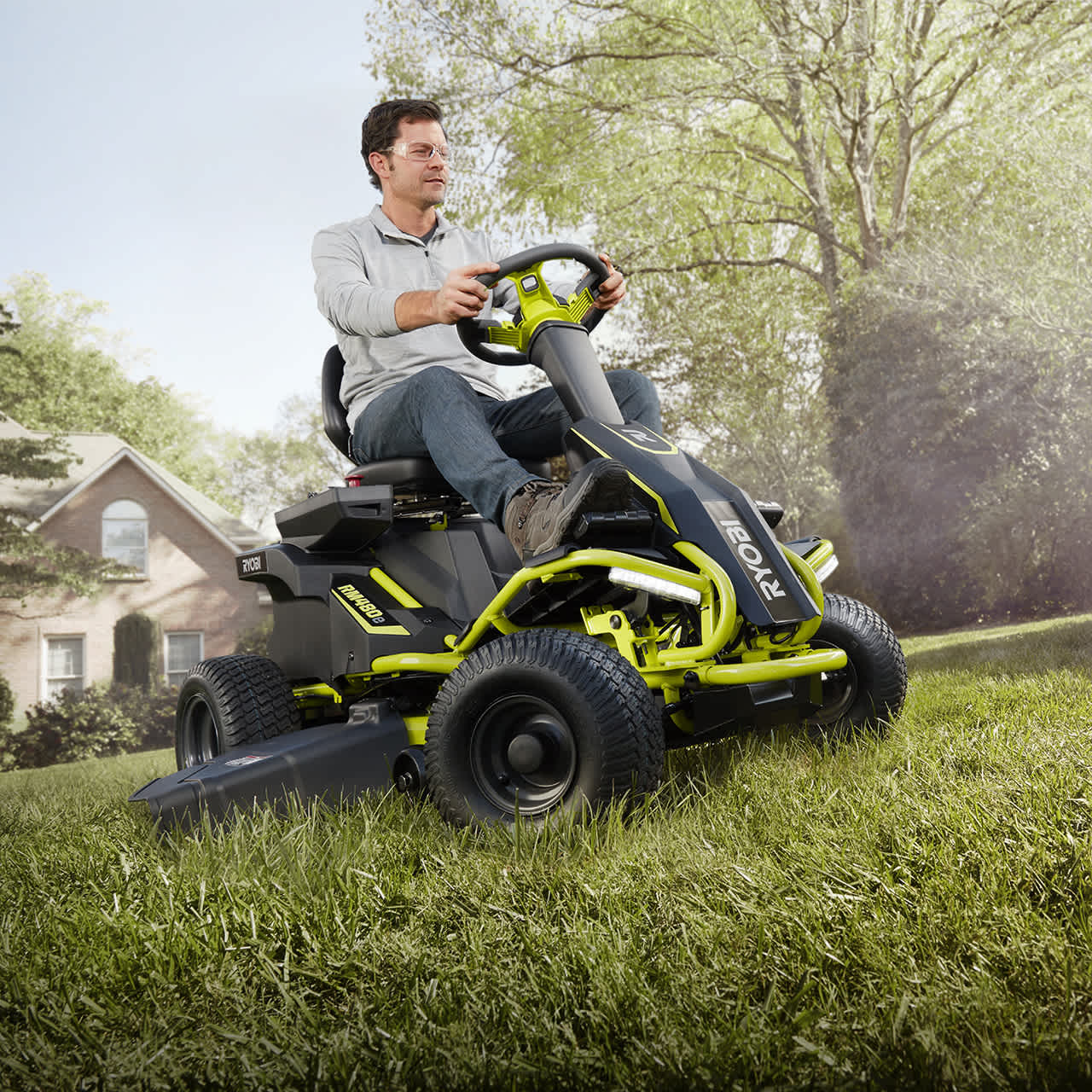 Product Features Image for 75 AH 38" Electric Riding Mower.