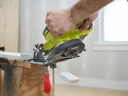 Product Features Image for 18V ONE+ 2-TOOL COMBO KIT.