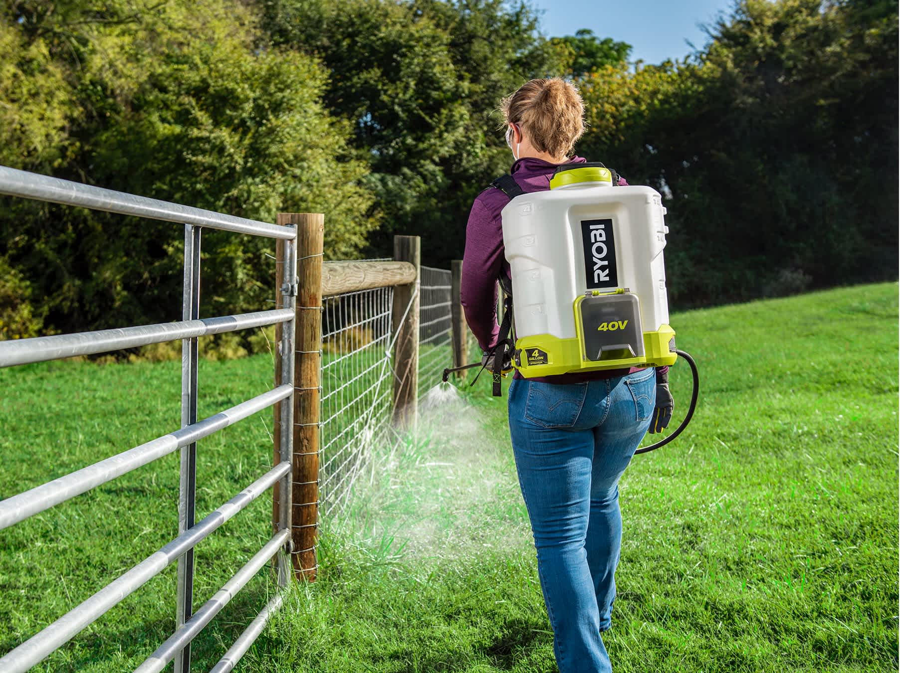 Product Features Image for 40V 4 GALLON BACKPACK CHEMICAL SPRAYER KIT.