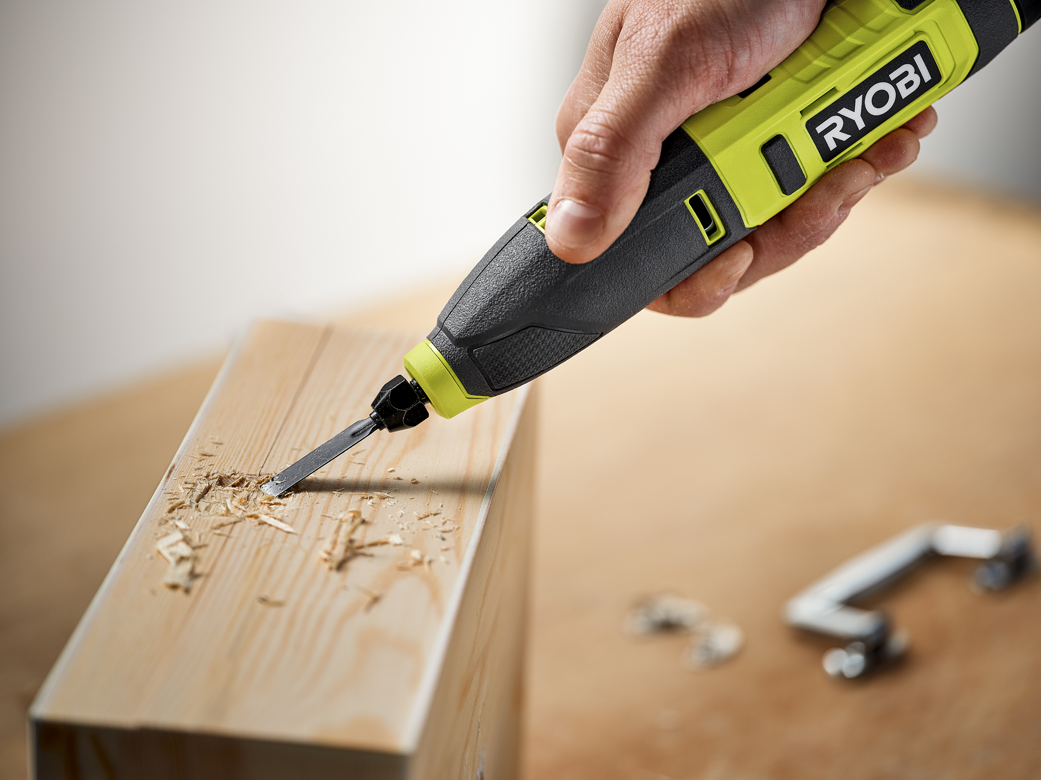 Product Features Image for USB LITHIUM POWER CARVER KIT.