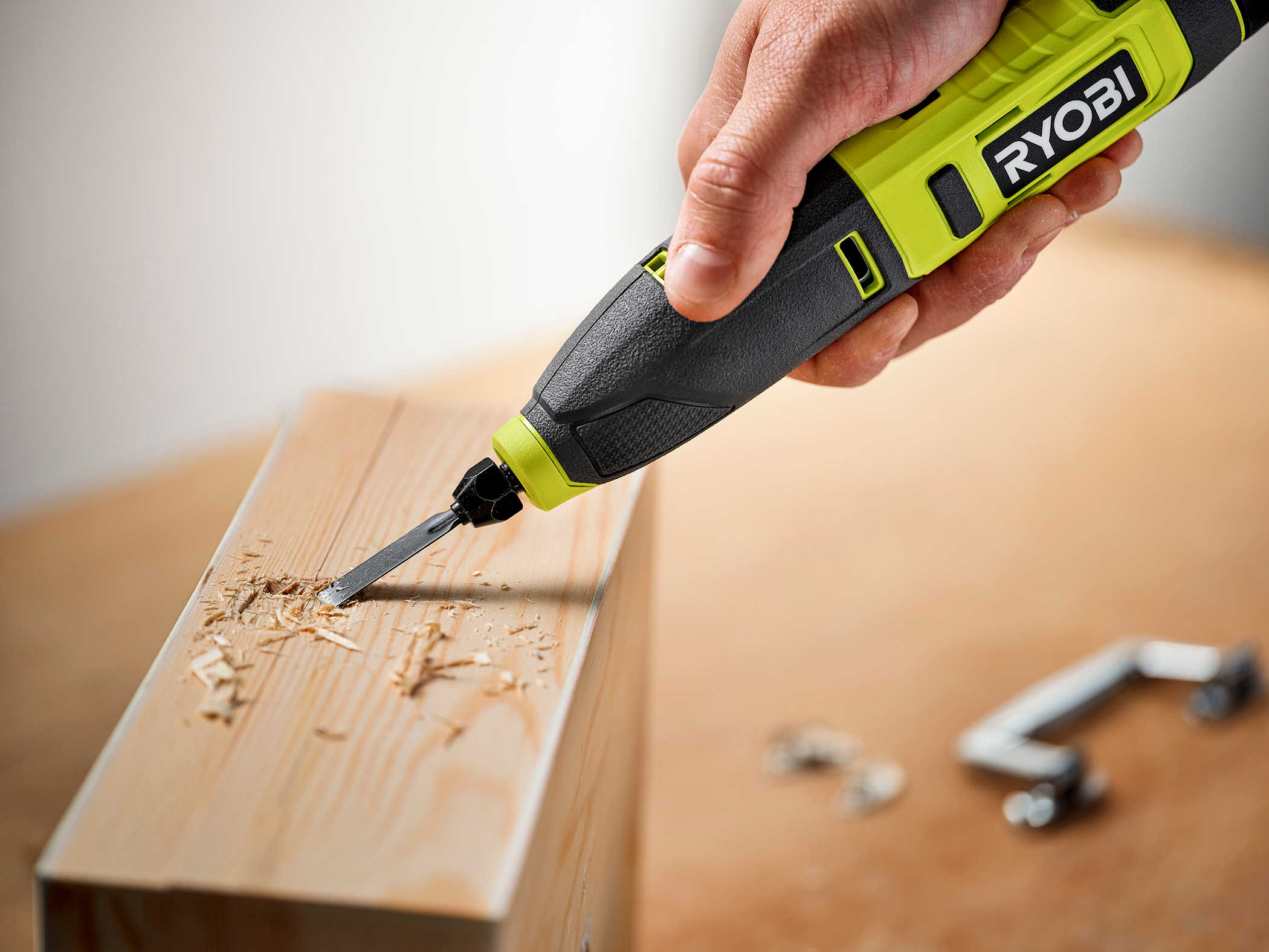 Product Features Image for USB LITHIUM POWER CARVER KIT.