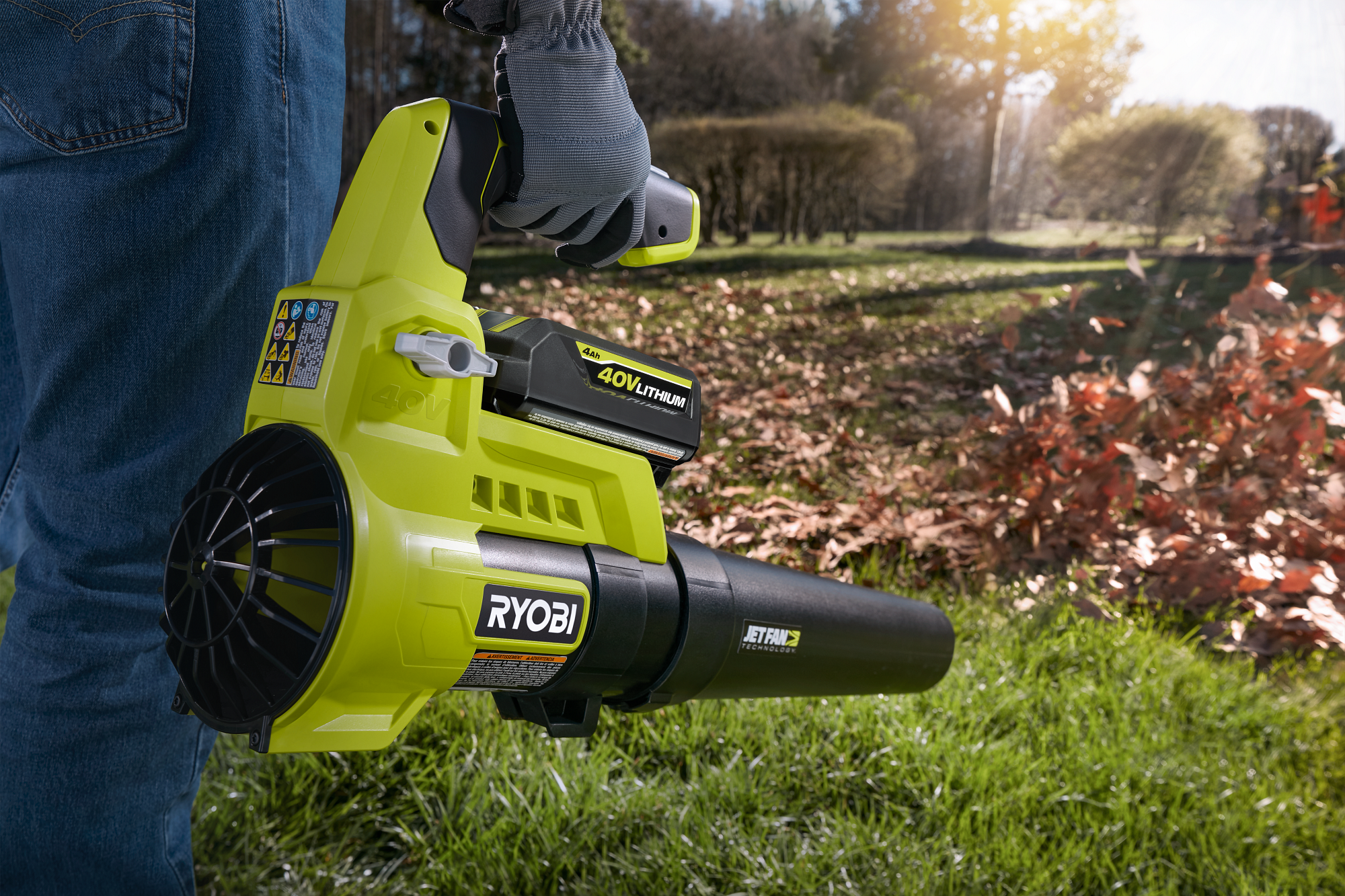 Product Features Image for 40V LITHIUM-ION CORDLESS 525 CFM 110 MPH JET FAN LEAF BLOWER.