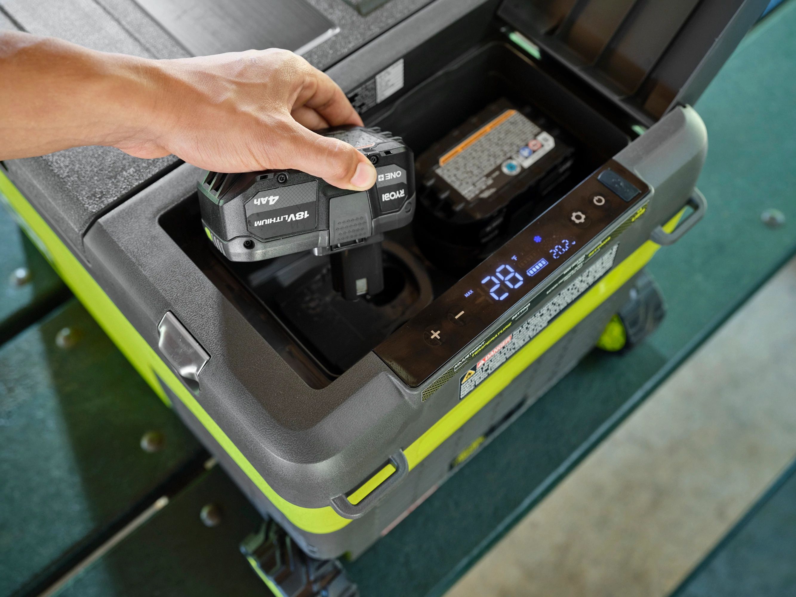 Feature_1.jpg?w=2667&h=2000&fl