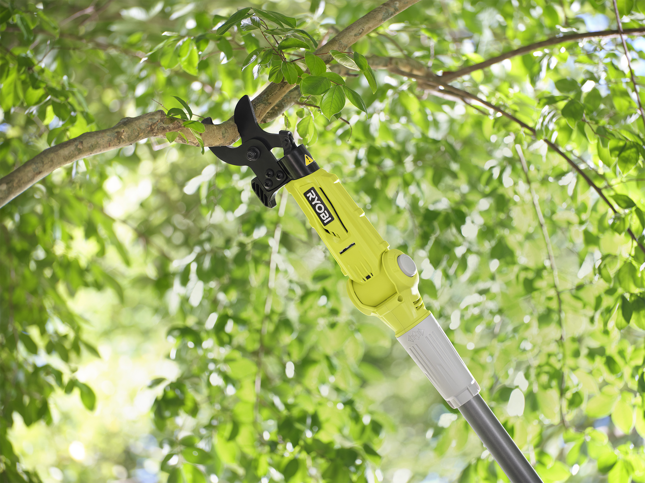 Product Features Image for 18V ONE+ Lithium-Ion Cordless Pole Lopper Kit.