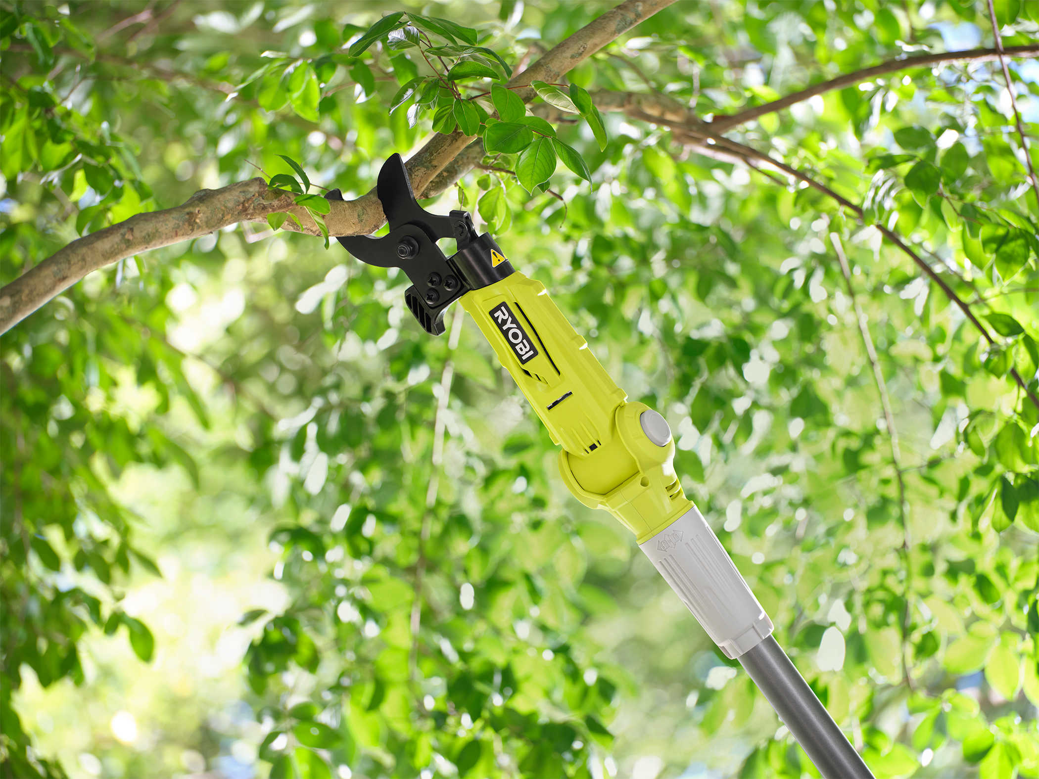 Product Features Image for 18V ONE+ Lithium-Ion Cordless Pole Lopper Kit.