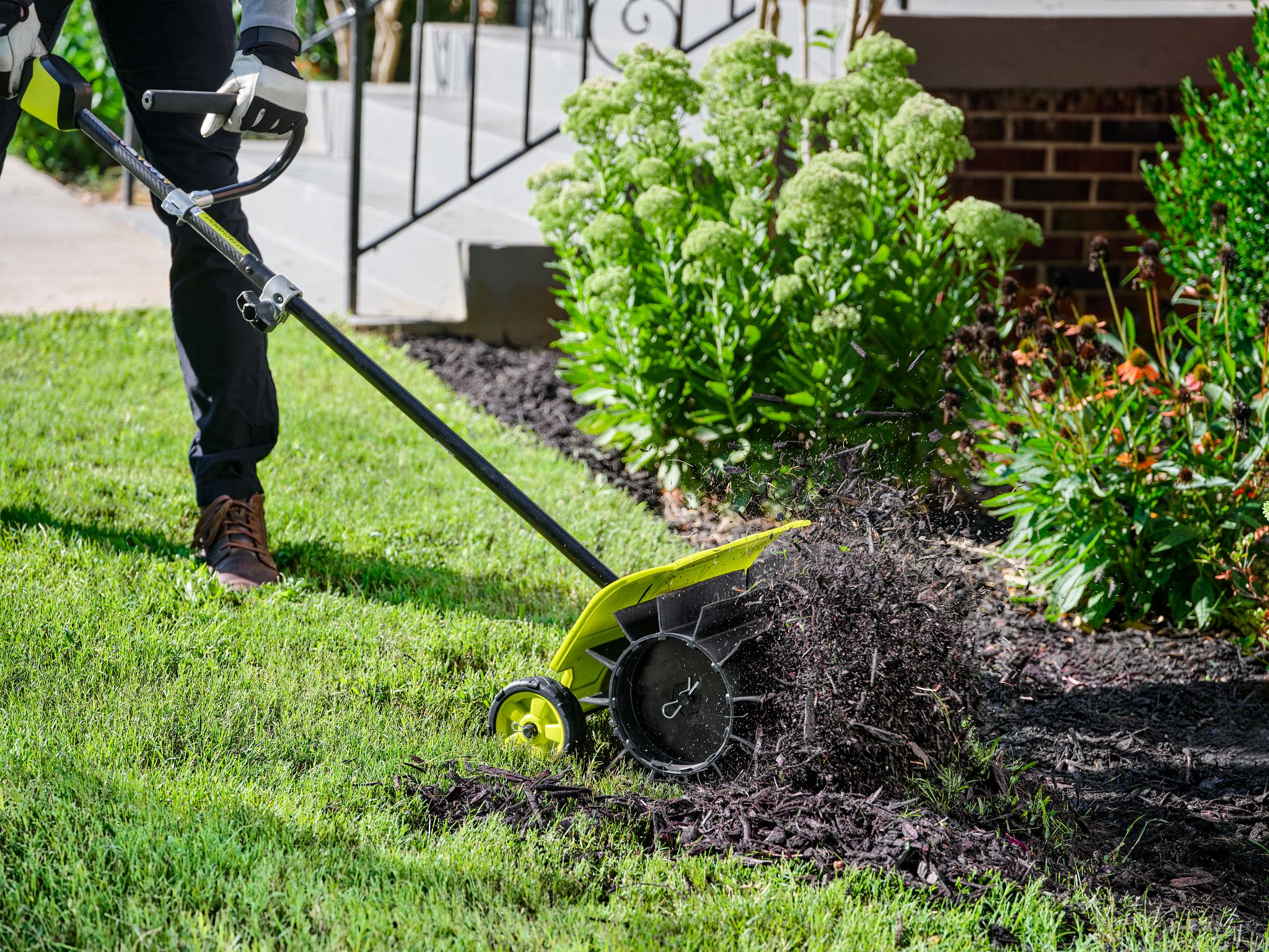EXPAND-IT RUBBER BROOM ATTACHMENT | RYOBI Tools