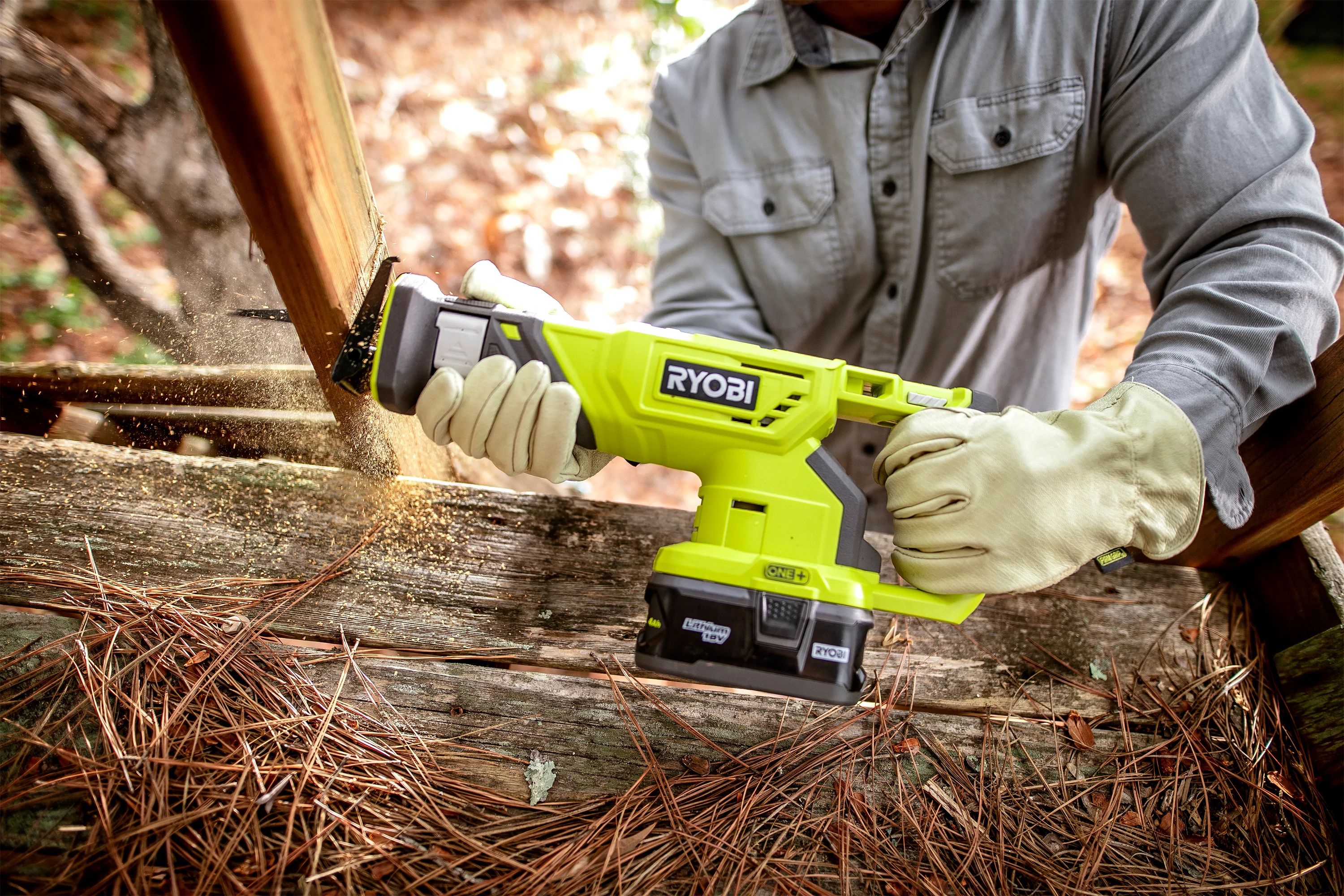 Ryobi p514 cordless one+ best sale reciprocating saw