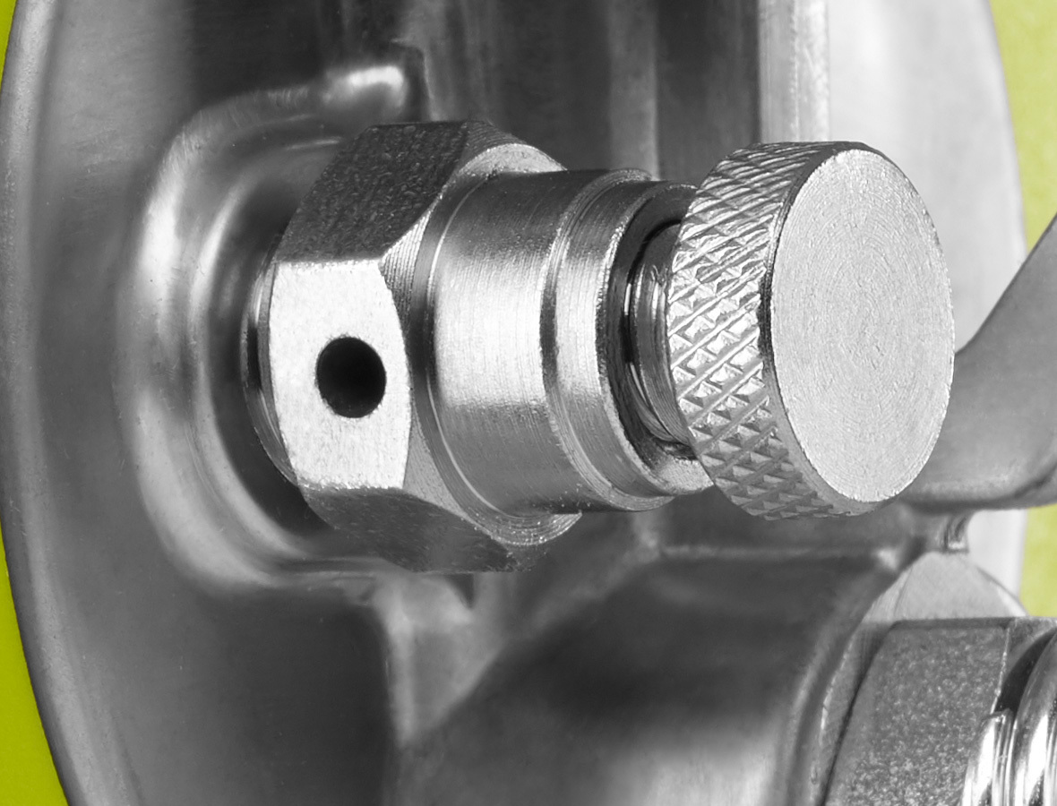 Product Features Image for 18V ONE+™ GREASE GUN.