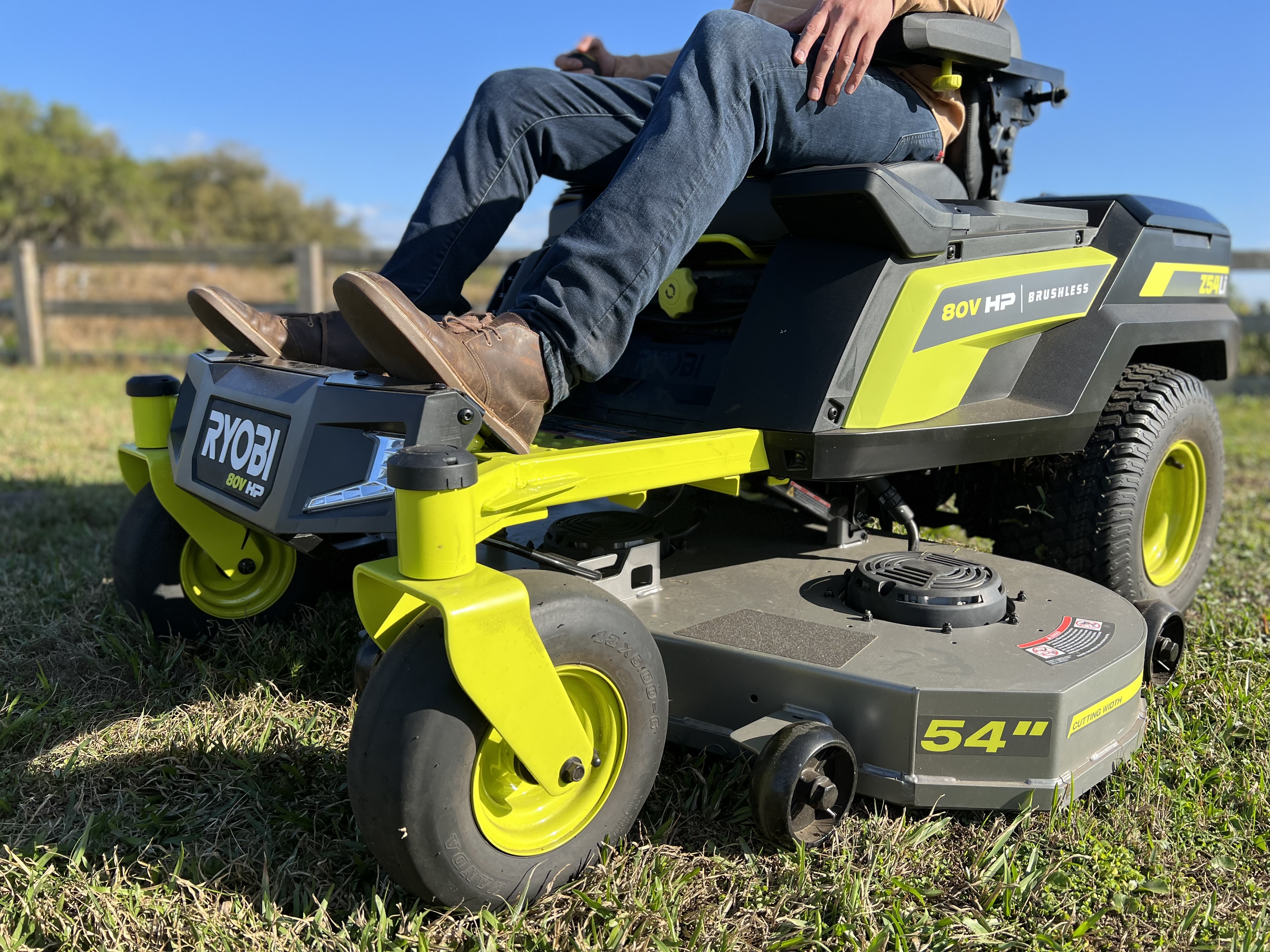 Product Features Image for 80V HP BRUSHLESS 54" LITHIUM ELECTRIC ZERO TURN RIDING MOWER.
