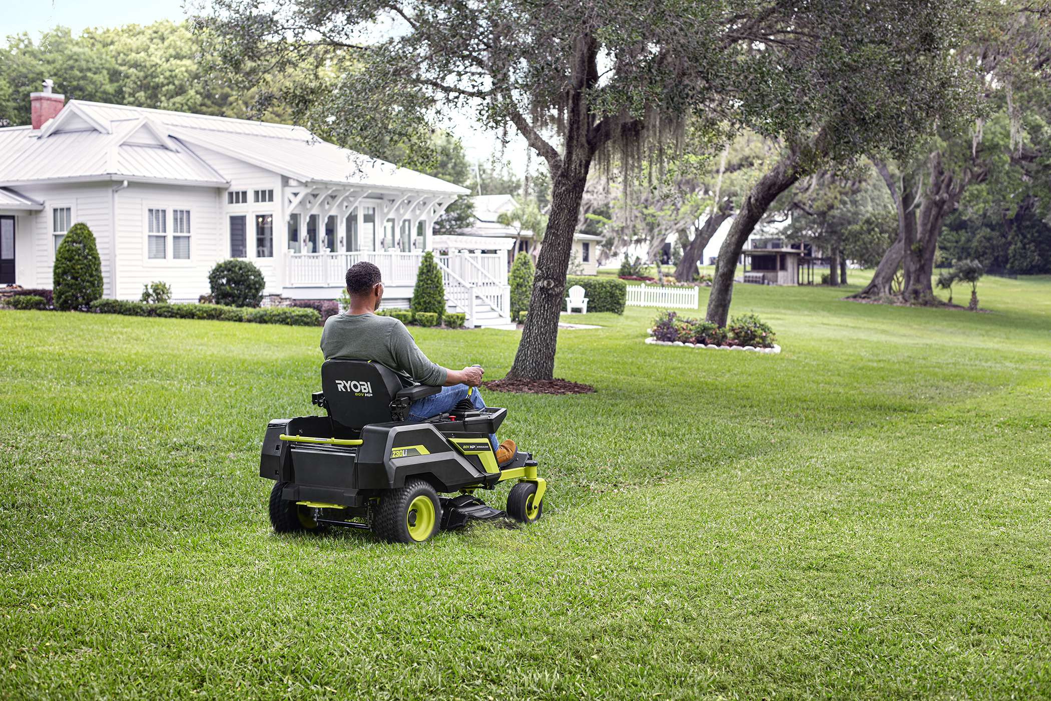 Product Features Image for 80V HP BRUSHLESS 30" LITHIUM ELECTRIC ZERO TURN RIDING MOWER.