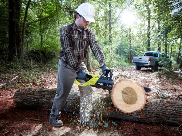 Product Features Image for 40V HP 18" Brushless Chainsaw with 5.0 Ah Battery and Charger.