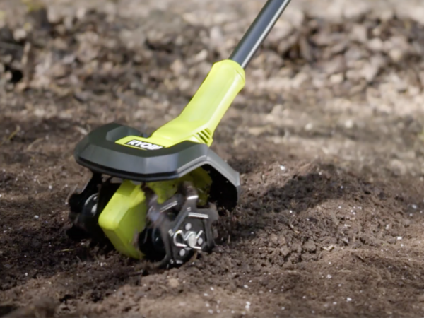 Product Features Image for 18V ONE+ CULTIVATOR KIT.