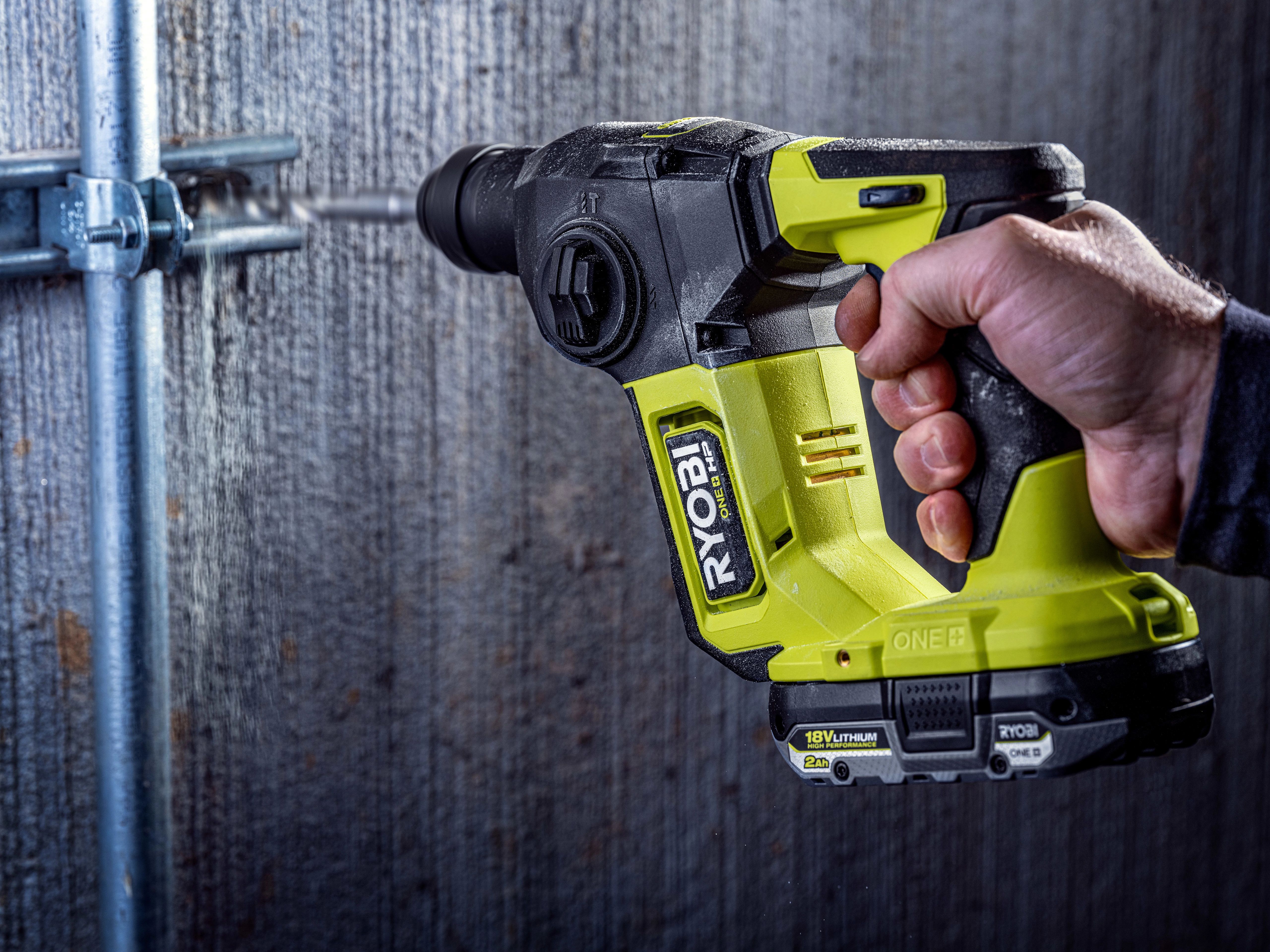 Product Features Image for 18V ONE+ HP COMPACT BRUSHLESS 5/8" SDS-PLUS ROTARY HAMMER KIT.