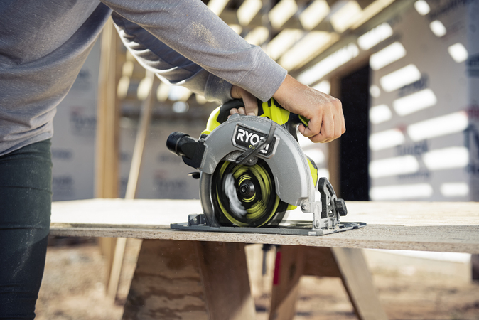 Ryobi hand deals circular saw