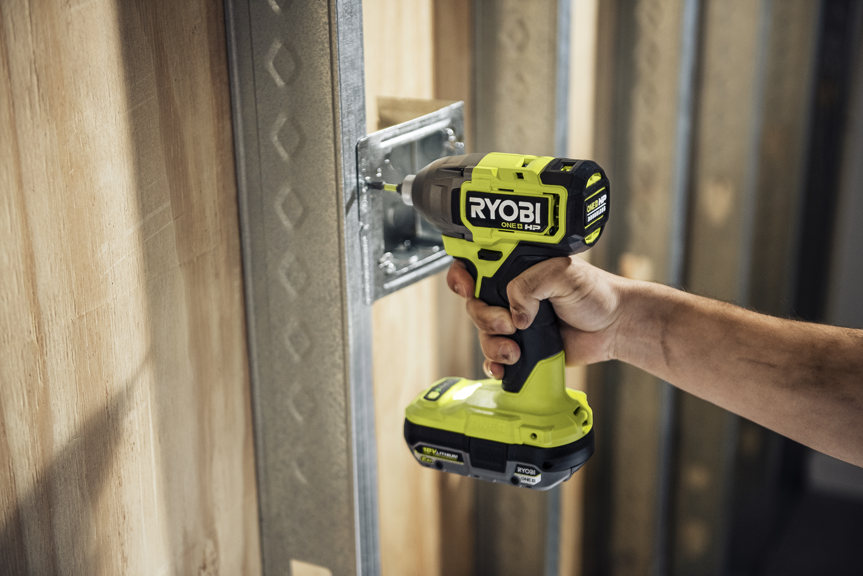 Product Features Image for 18V ONE+ HP Brushless Cordless 1/4-inch Impact Driver Kit.