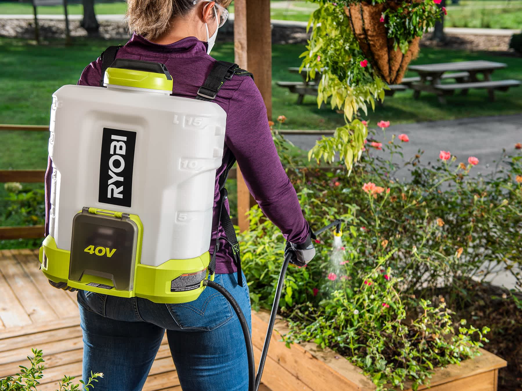 Product Features Image for 40V 4 GALLON BACKPACK CHEMICAL SPRAYER.
