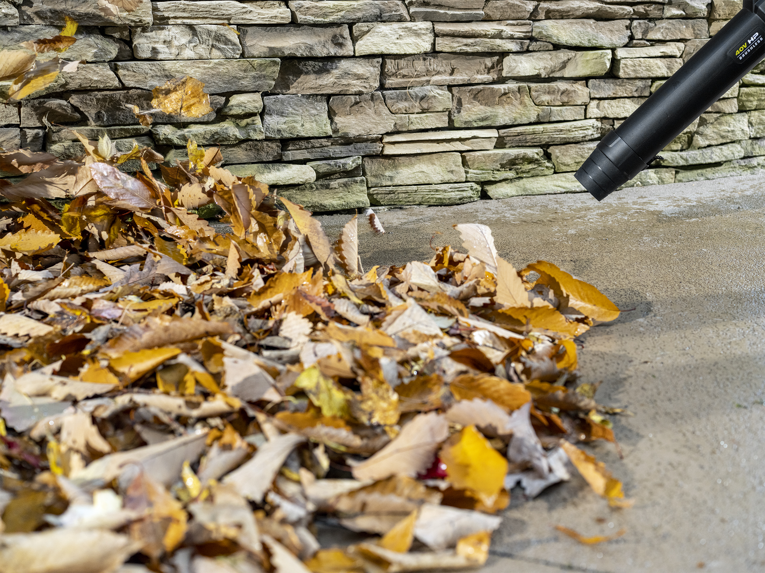 Product Features Image for 40V HP BRUSHLESS 600 CFM WHISPER SERIES BLOWER KIT.